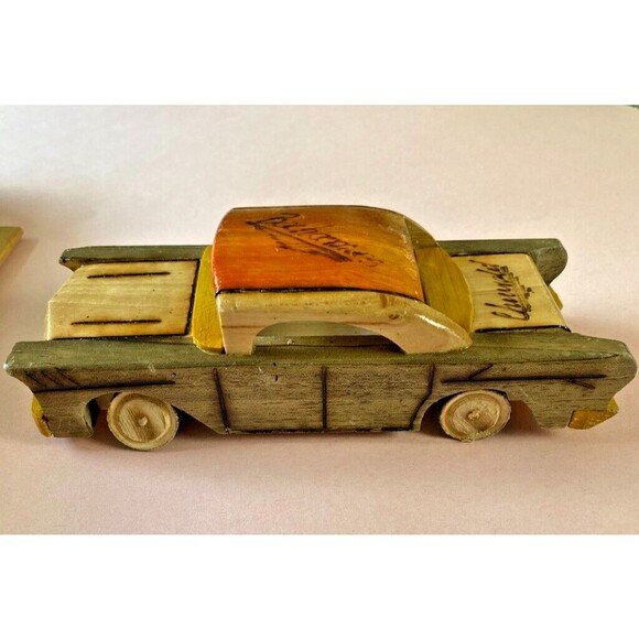 VINTAGE 1955 CHEVROLET Handmade Wooden 7.5" Model Car w/Bahamas Etched on Roof - Picture 1 of 11